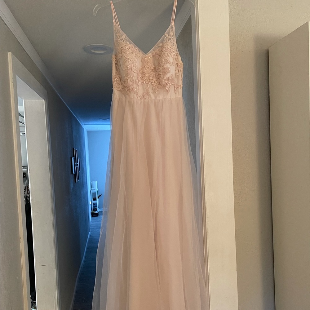 Azalea Dariela dress in Blushing Pink